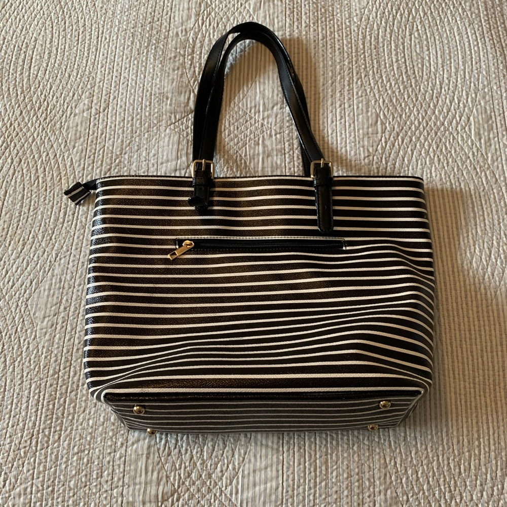 EUC shoulder bag - Picture 2 of 4